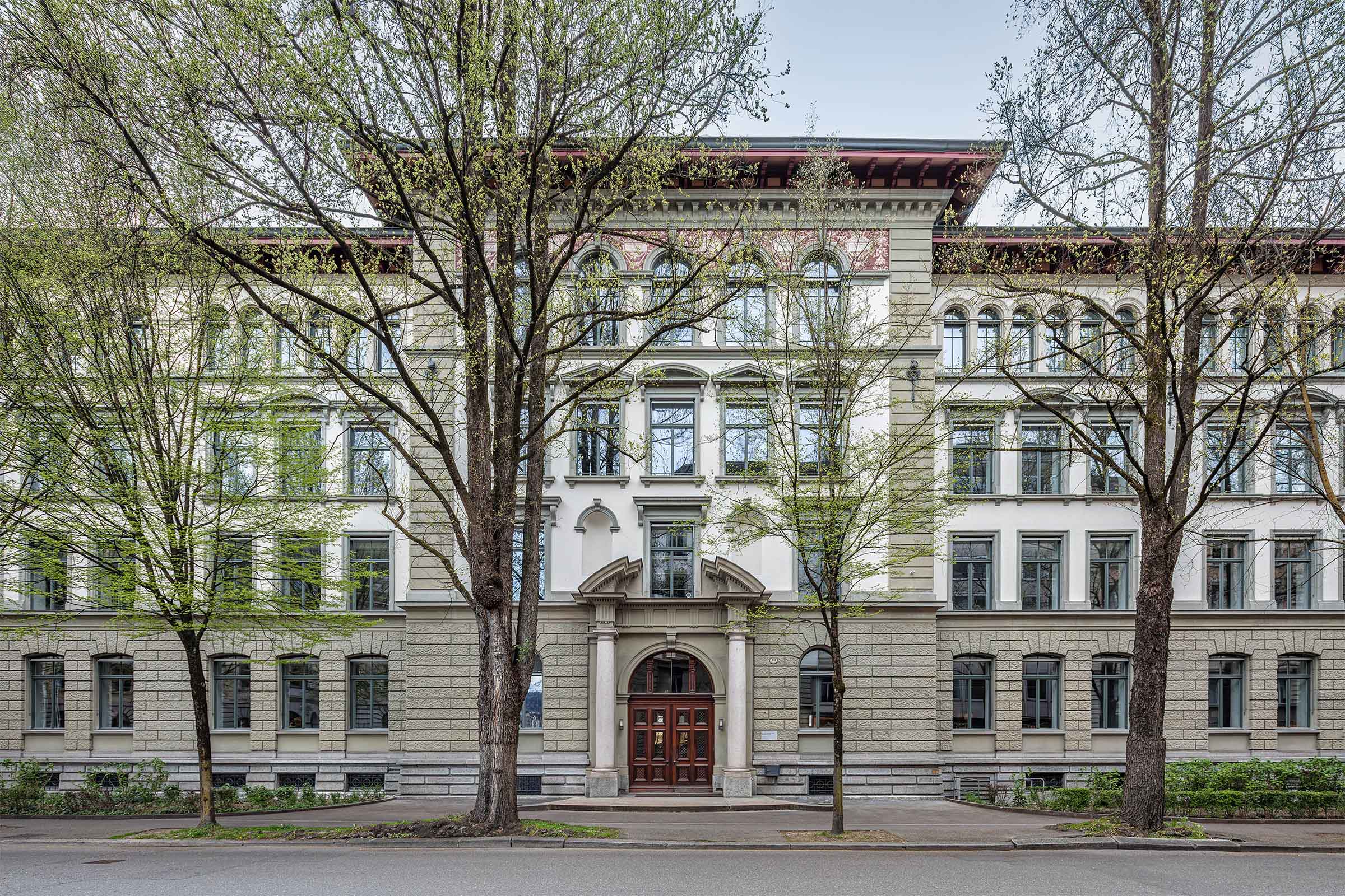 buan architekten - Fenstersanierung denkmalgeschuetzter Hirschengraben Luzern - Suedfassade