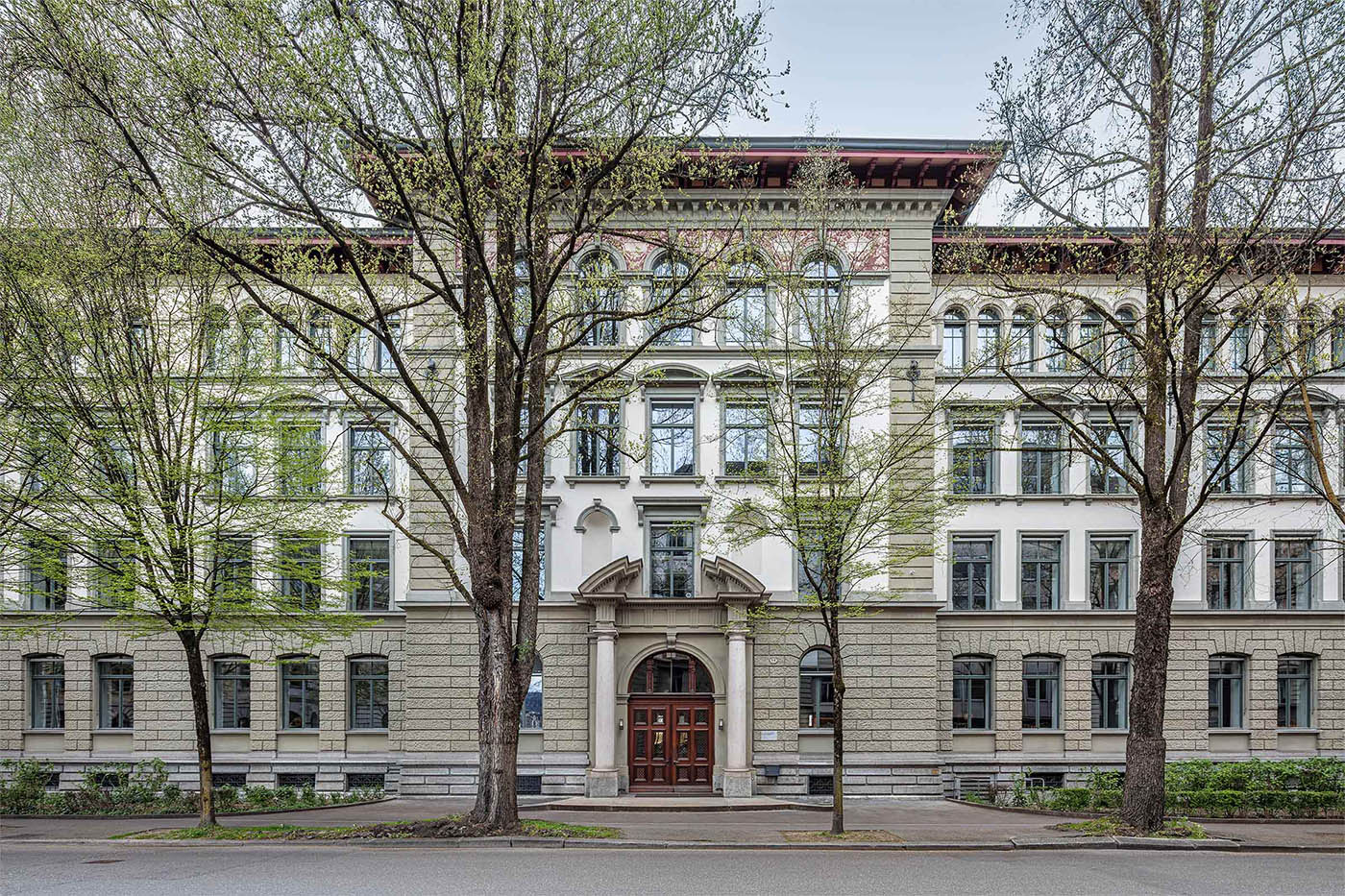 buan architekten - Fenstersanierung denkmalgeschuetzter Hirschengraben Luzern - Suedfassade
